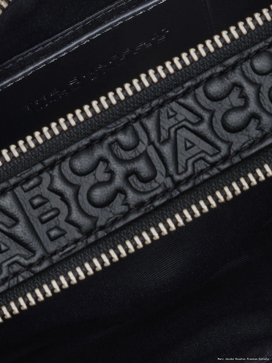 Affordable Marc logo-debossed crossbody Snapshot bag Jacobs Women 0716